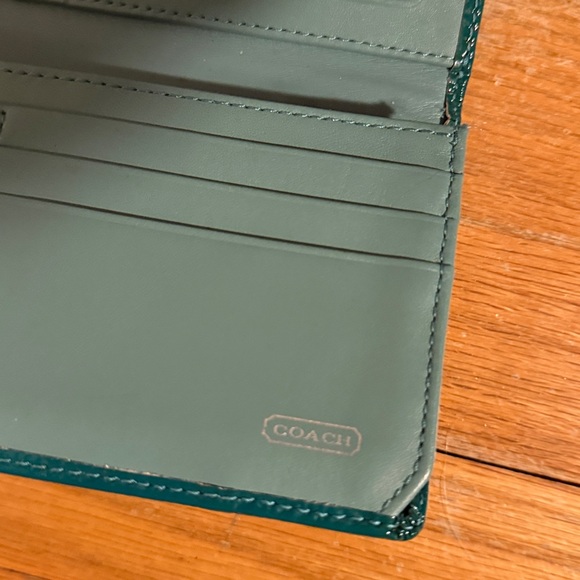 Coach wallet green - Picture 5 of 6